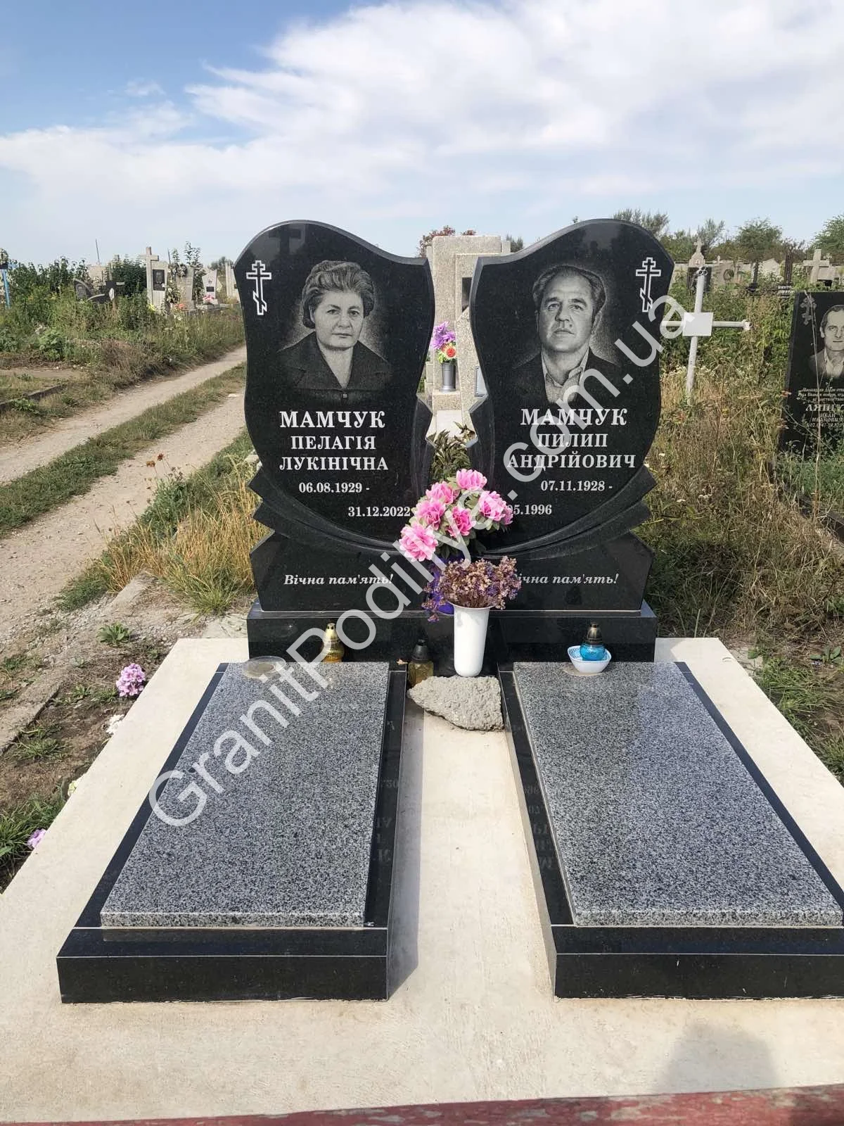 Подвійний пам'ятник з граніту - Кам'янець-Подільський | GranitPodillya